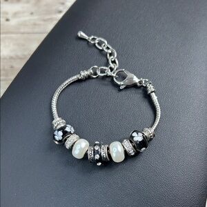 Elegant Silver and Black Slider Charm Beaded Bracelet